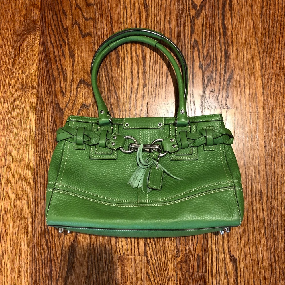 COACH F13084 Green PEBBLE LEATHER CARRYALL